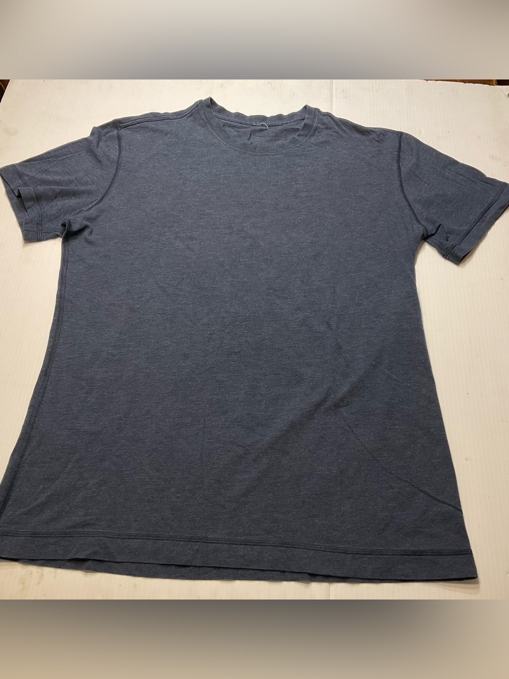 Lululemon Men’s Short Sleeve T Shirt Heathered Blue Sz L